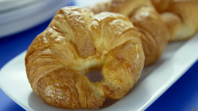 پروفیسر مارک بیکر کہتے ہیں کہ جسمانی ورزش کی اہمیت سے انکار ’احمقانہ‘ بات ہے