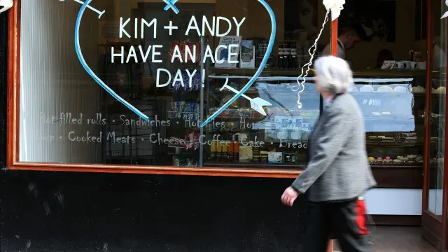 اطلاعات کے مطابق ڈنبلین شہر میں اس موقعے پر اینڈی مرے کے مداح بھی کثیر تعداد میں موجود ہوں گے