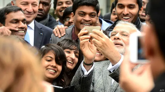 नरेंद्र मोदी