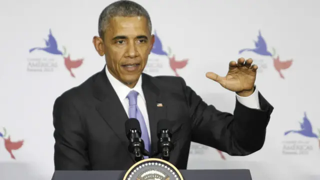  امریکی صدر براک اوباما صدارتی احکامات کے تحت ایران پر عائد کی گئی پابندیاں تو خود ختم کر سکتے ہیں