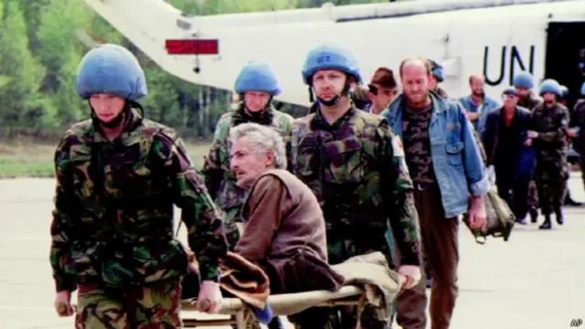 Эвакуация из Сребреницы