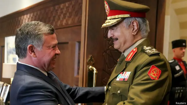 عين حفتر قائدا للجيش الليبي في الشهر الماضي