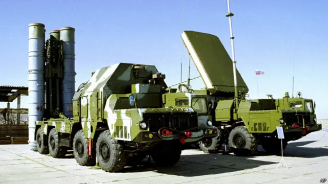 Зенитно-ракетный комплекс С-300
