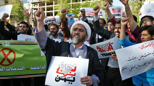 تظاهرات تهران علیه عملیات نظامی عربستان در یمن