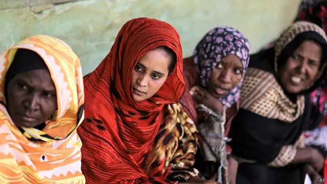 شهد اليوم الأول للاقتراع إقبالا ضعيفا من قبل الناخبين