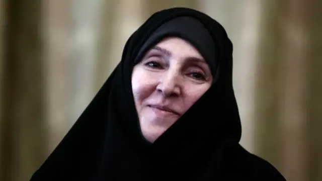 مرضیه افخم از حملات هوایی روسیه در روسیه حمایت کرده و آن را مفید دانسته است