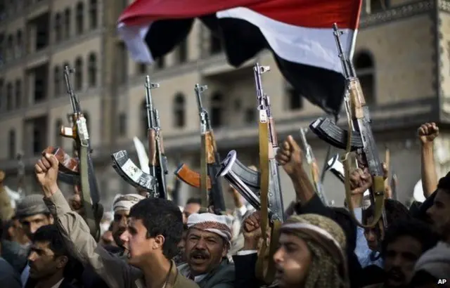 حوثیوں کو سابق صدر علی عبداللہ صالح کے حامی سکیورٹی حکام اور اہلکاروں کی حمایت حاصل ہے