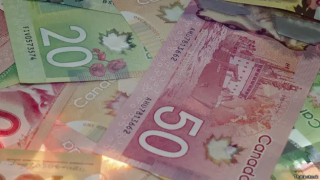 No Canadá, em 2011, imagem de política feminista foi substituída por navio quebra-gelo