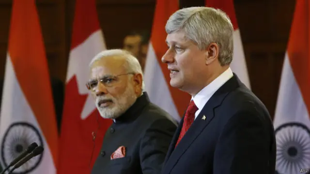 नरेंद्र मोदी