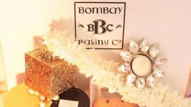 بومبے بیکری کمپنی کا کہنا ہے ’مسئلہ کیا ہے؟ ہمارے نام مختلف ہیں۔ ہم ڈبل روٹی وغیرہ بیچتے ہیں اور وہ بریانی۔‘