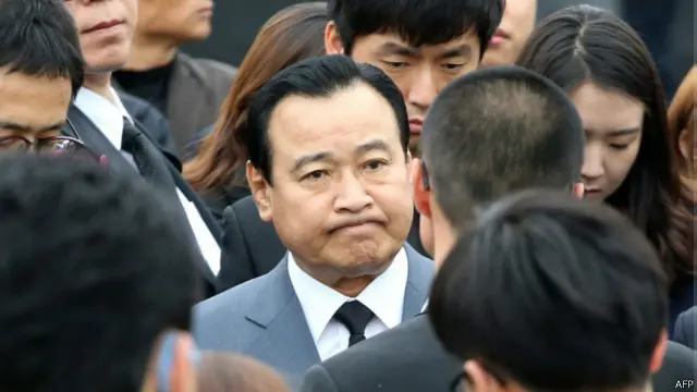 受害者家属曾一度阻止韩国总理前往官方悼念现场