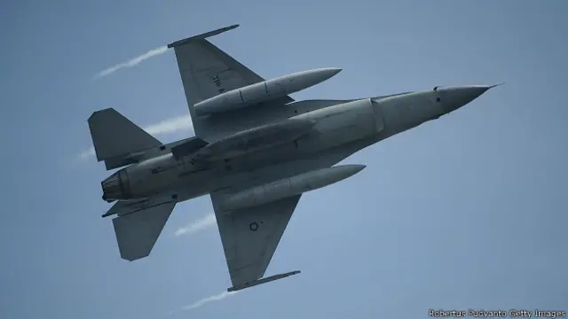 Pesawat F-16 yang terbakar hibah dari Amerika Serikat 