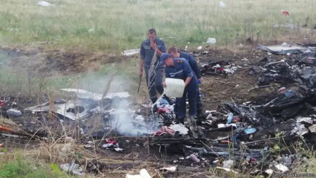 Nadie parecía tener mucho interés en investigar las pruebas. Estuvieron durante meses sin protección en la escena del suceso.