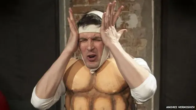 BerlusPutin'de Vladimir Putin'in başında Silvio Berlusconi's beyninin olması düşleniyor