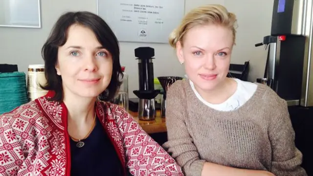 Anna Kotova Teatr Doc'un "kimsenin rol yapmadığı tiyatro" olduğunu söylüyor.