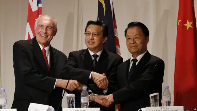 Министры Австралии, Малайзии и Китая провели спецлиальную встречу по расследованию исчезновения MH370 