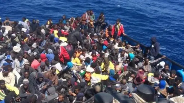 联合国估计今，已有1800多名难民在途中死亡，比2014年同期增加20倍。