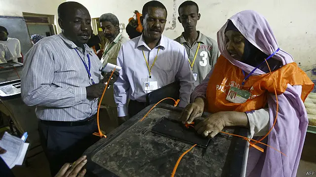 أغلقت مراكز الاقتراع أبوابها بعد تمديد التصويت يوما إضافيا