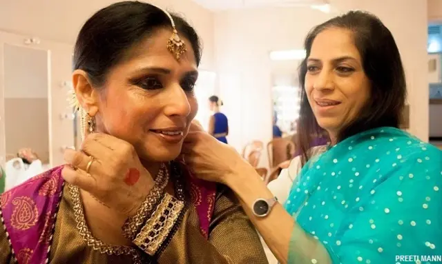 कथक नृत्यांगना रचना यादव और उनके समूह की ओर से 'स्वरा' कथक नृत्य प्रस्तुति