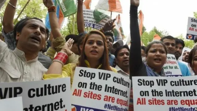 پرچون فروش اور فون نیٹ ورک کمپنیاں کہتی ہیں کہ وہ انٹرنیٹ کی سروسز کے لیے غیر جانبداری کی حامی ہیں