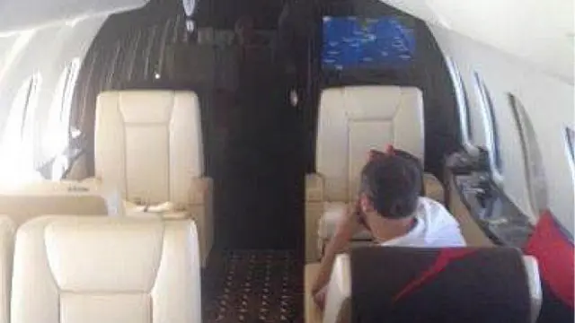 Селезнев в самолете