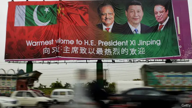 习近平访问巴基斯坦