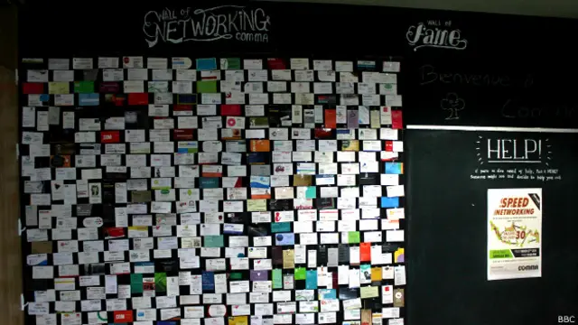 Membangun jejaring ialah salah satu nilai tambah dari menyewa ruang kerja bersama.