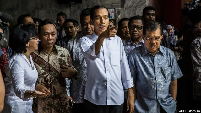 Presiden Jokowi meninjau persiapan pelaksanaan peringatan 60 tahun Konferensi Asia Afrika.