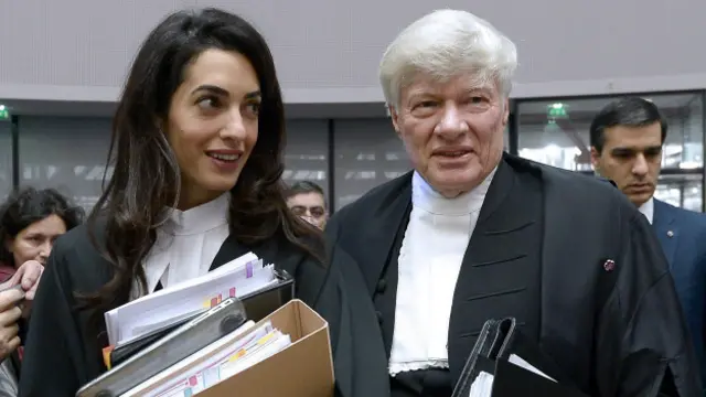 Hukukçu Geoffrey Robertson meslektaşı Amal Alamuddin (Clooney) ile birlikte Doğu Perinçek'e İsviçre tarafından açılan davada Ermeni tarafını temsil ediyor.