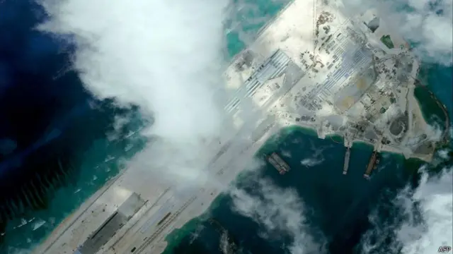 چین جنوبی بحیرۂ چین میں علاقے میں اپنی عسکری سرگرمیوں میں اضافہ کر رہا ہے