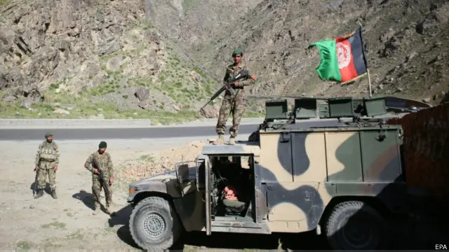درگیری میان نیروهای امنیتی و گروه طالبان در ماه های اخیر خونین بوده است