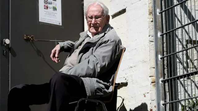 Groening admite ser testigo de lo que pasó, pero no su culpabilidad legal.