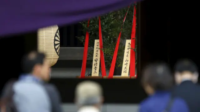 安倍晋三供奉的“真榊”