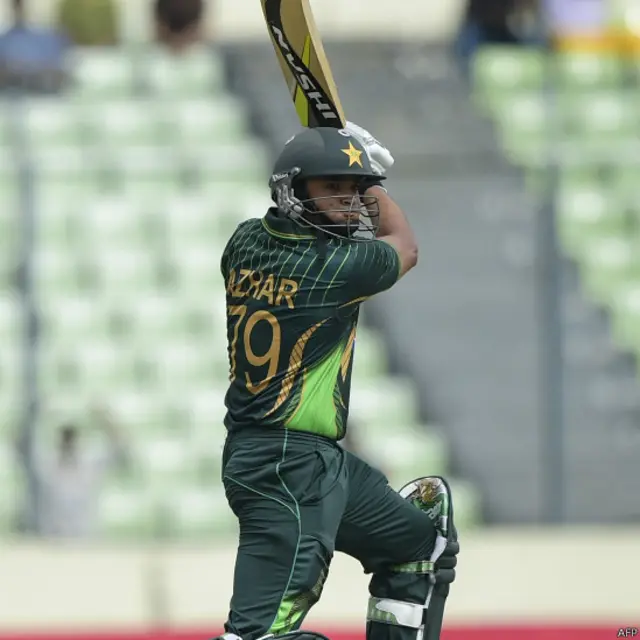 اظہر علی نے اس سیریز میں اپنی دوسری ففٹی بنا لی ہے۔