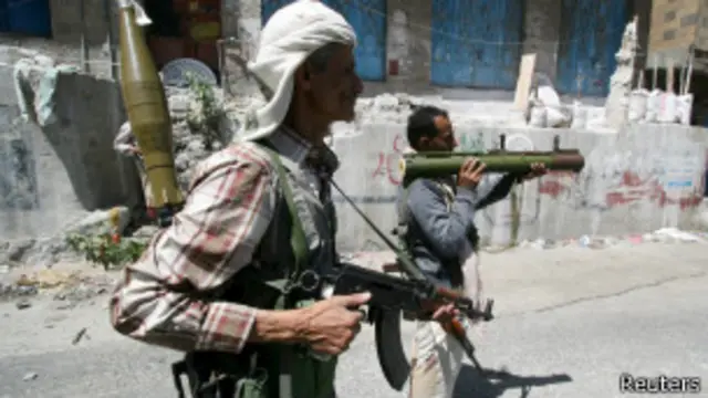 သမ္မတ သစ္စာခံ တပ်တွေနဲ့ သူပုန်တွေကြား တိုက်ခိုက်မှုတွေ ဆက်ရှိနေ။