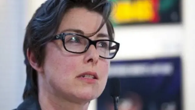 ٹوئٹر نے تسلیم کیا ہے کہ اس کے پرانے اصول ’بہت مبہم‘ تھے