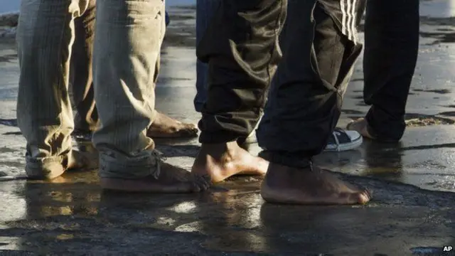 یورپ میں افریقہ سے بذریعہ بحیرۂ روم غیر قانونی تارکینِ وطن کی آمد ایک بڑا مسئلہ ہے