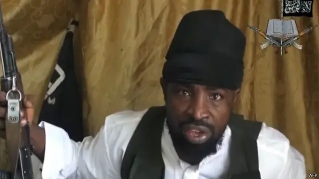 زعيم "بوكو حرام" أبو بكر شيكاو أعلن الشهر الماضي مبايعة زعيم تنظيم "الدولة الإسلامية" أبو بكر البغدادي "خليفة".