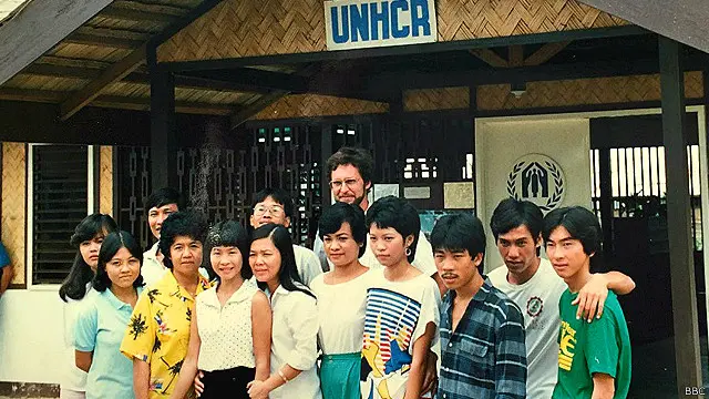 Sau biến cố 30/4/1975, Việt Nam bắt đầu xuất hiện một phong trào thuyền nhân tị nạn mà cao trào kéo dài trong suốt hậu thập niên 1970 tới những năm 1980.