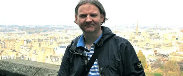 “原子儿童党”的发起人麦克尼尔利希望英国社会体系能“从头再来”。 