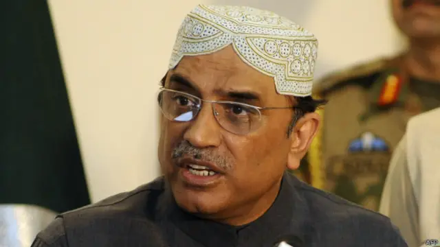 ایم کیو ایم کے اراکین پاکستان پیپلز پارٹی کے سربراہ آصف علی زرداری کے خلاف قرارداد اور مقتول کارکن کی ہلاکت پر بات کرنے کی خواہش مند تھے