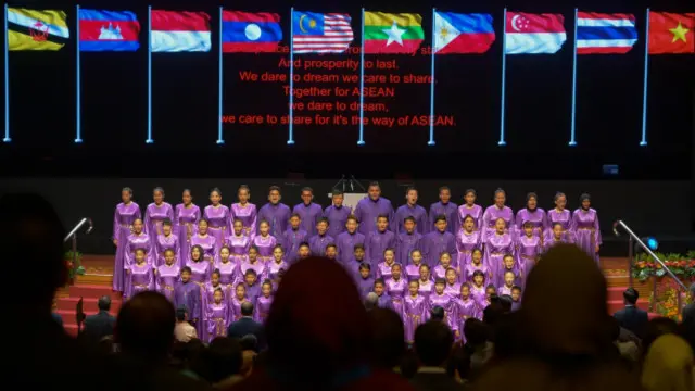 Các ngoại trưởng Asean được cho là đã nêu lên quan ngại về việc Trung Quốc xây đắp trên Biển Đông