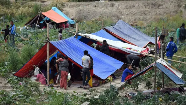 سنیچر کو آنے والے شدید زلزلے میں ہلاک ہونے والوں کی تعداد ساڑھے تین ہزار سے تجاوز کر چکی ہے۔