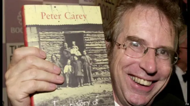 Peter Carey menjadi salah satu penulis yang memboikot acara penghargaan untuk majalah Charlie Hebdo.