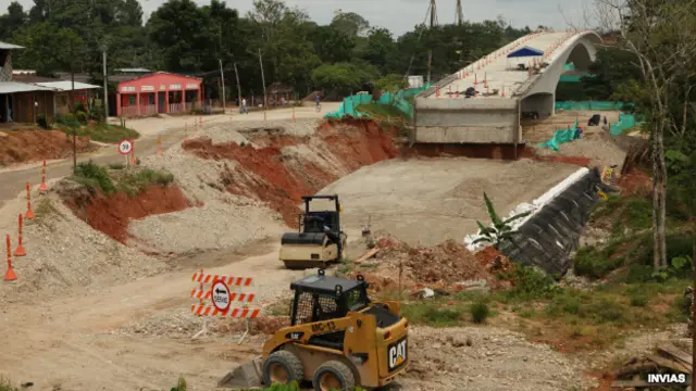 Obra de construcción de carretera