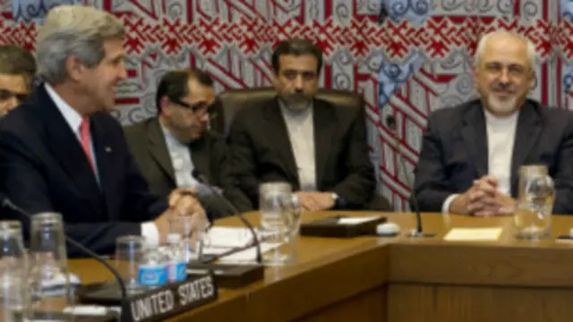 جواد ظریف و جان کری اولین بار در مهر ماه ۱۳۹۲ در همین شهر، نیویورک، دیدار کرده بودند