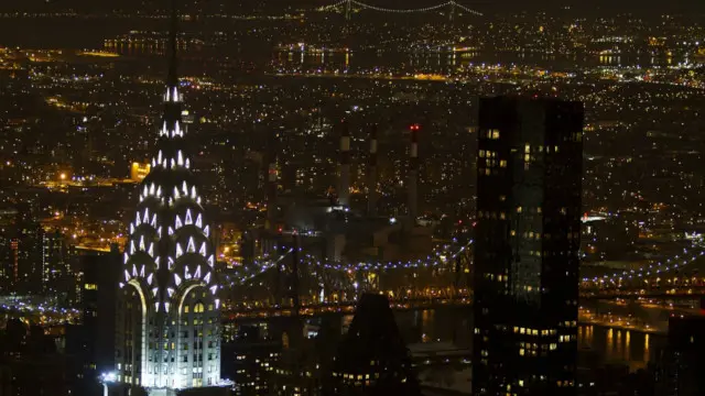 کئی اہم عمارتیں چڑیوں کے تحفظ کے پیش نظر بجلی گل کرو مہم میں پہلے سے ہی شامل ہیں