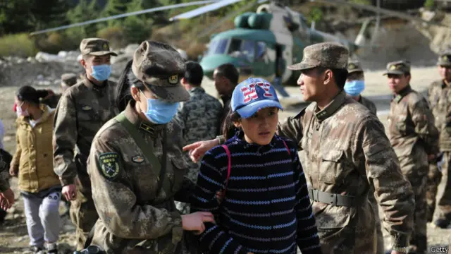 Şənbə günü baş vermiş zəlzələnin episentrinə yaxın ucqar ərazilərdə vəziyyət kritik həddədir