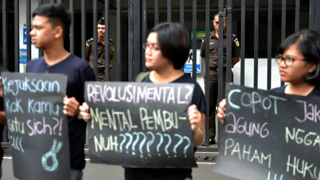 Aksi protes di Jakarta, Indonesia.