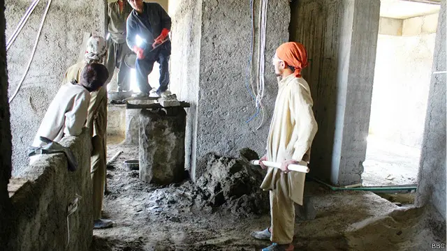 ۵۱ شرکتونو د کارګرو د لیږد په موخه له اړونده وزارت نه جواز ترلاسه کړی